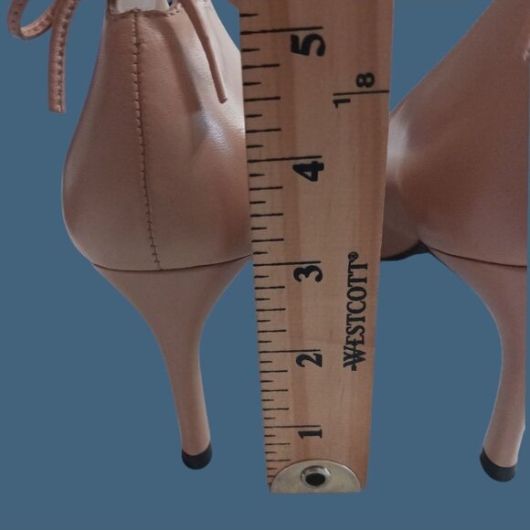 Stuart Weitzman Peekamids Bambina Nappa Leather Pointed Toe Heels M6.5 Nude - Picture 10 of 10